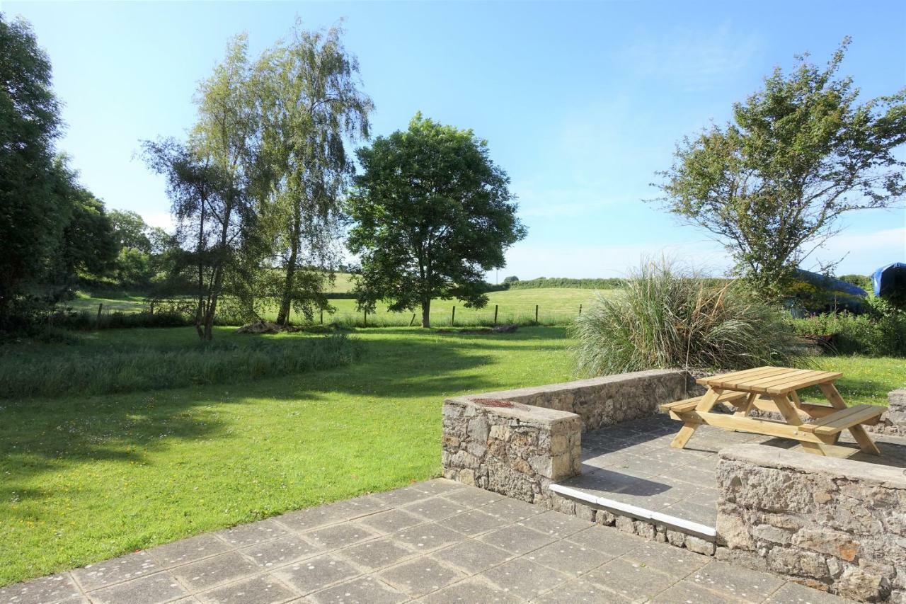 Tyddyn Crwn Country-House Apartments Beaumaris Exterior foto