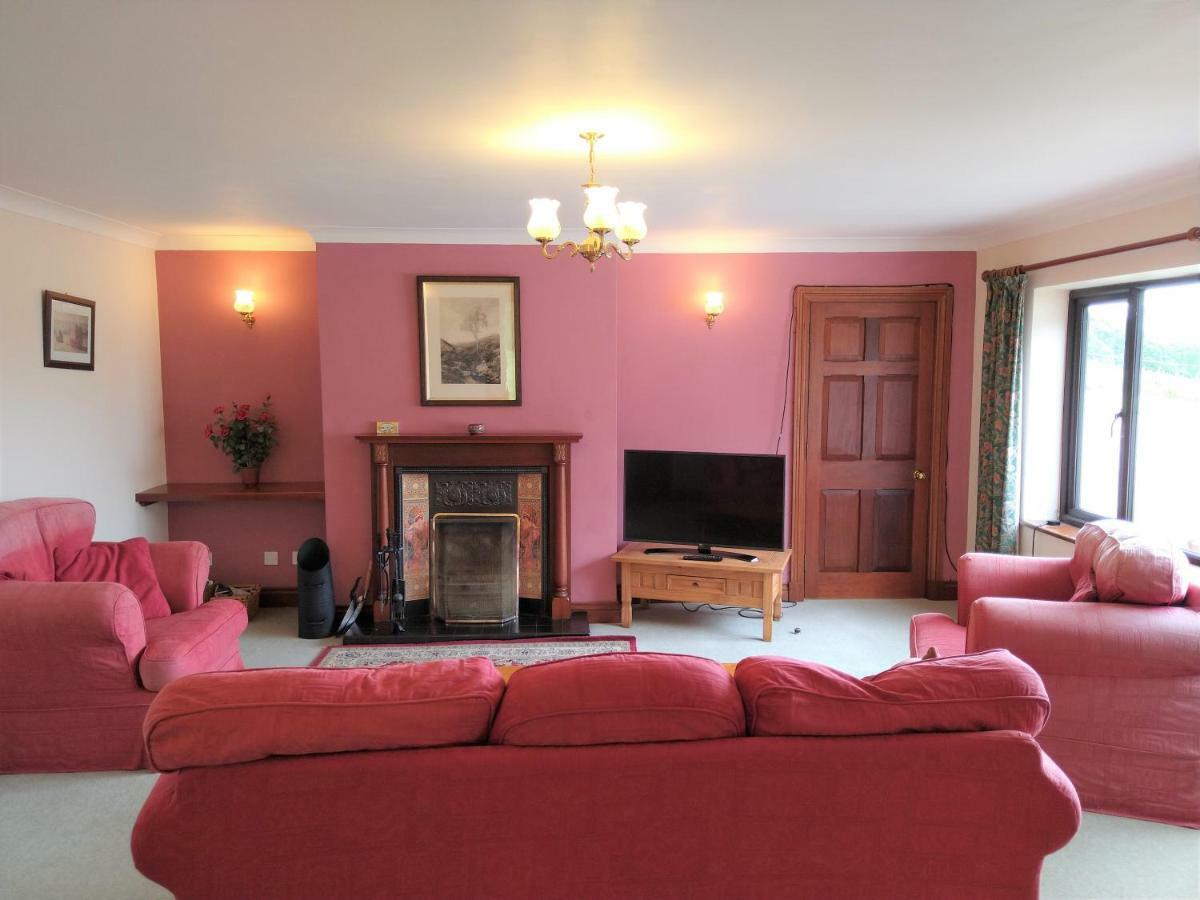 Tyddyn Crwn Country-House Apartments Beaumaris Exterior foto