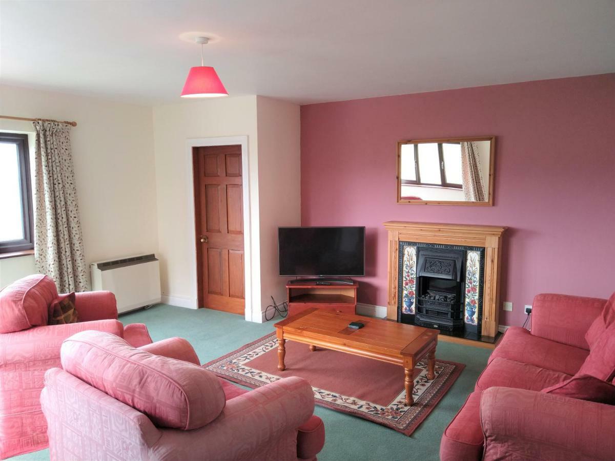Tyddyn Crwn Country-House Apartments Beaumaris Exterior foto